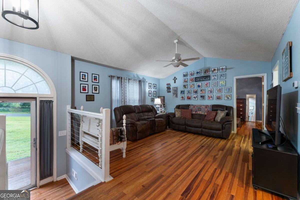 67 Cowan Drive SW Cartersville GA 30120