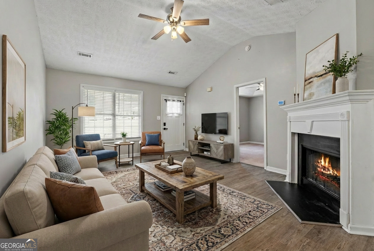 49 Canterbury Drive Grantville GA 30220