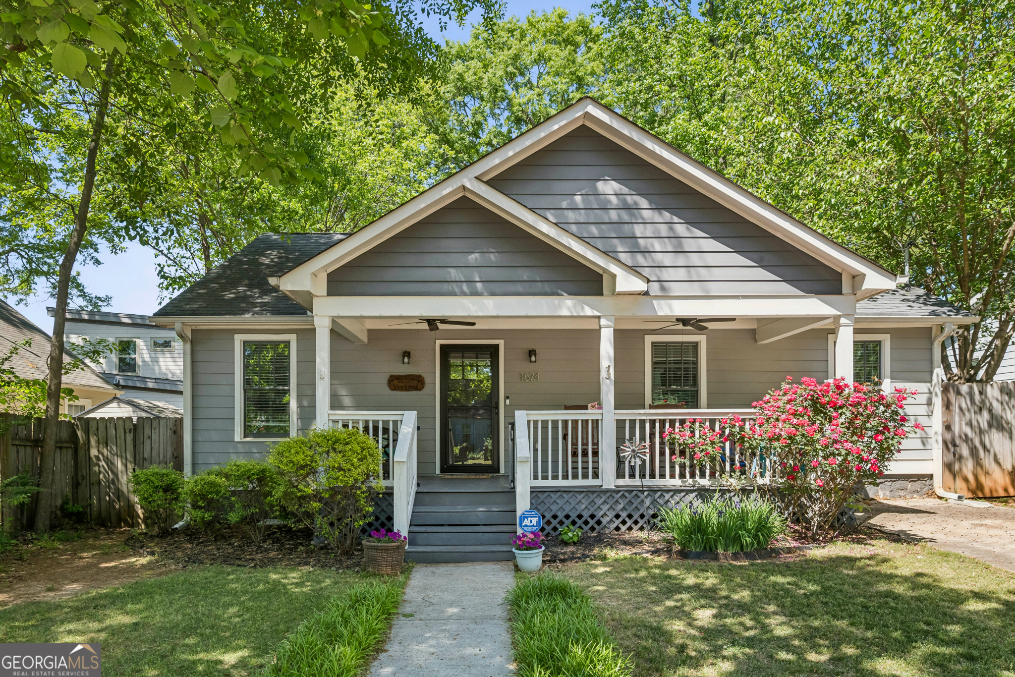 1674 Dixie Street SE Atlanta GA 30317