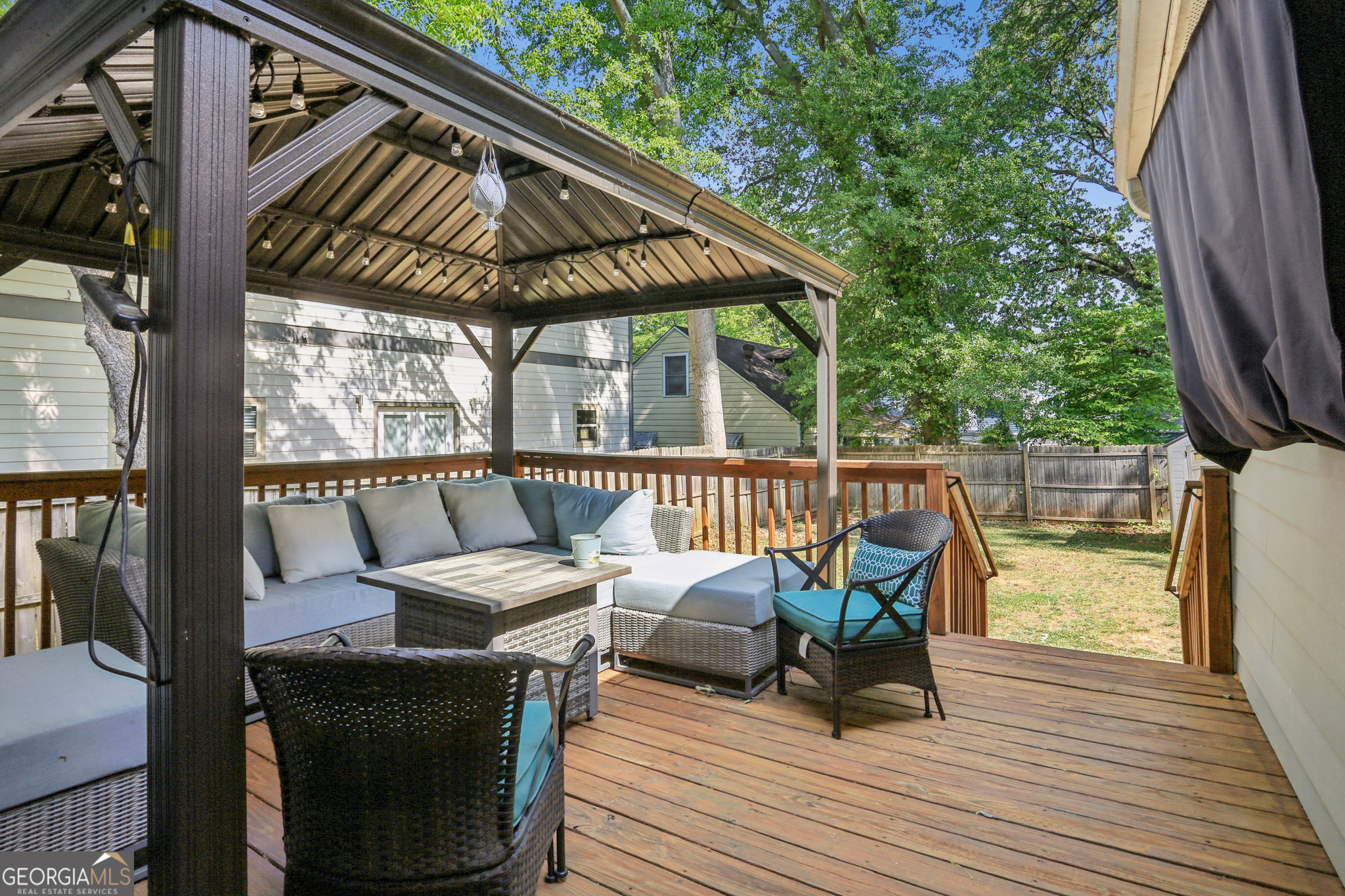1674 Dixie Street SE Atlanta GA 30317