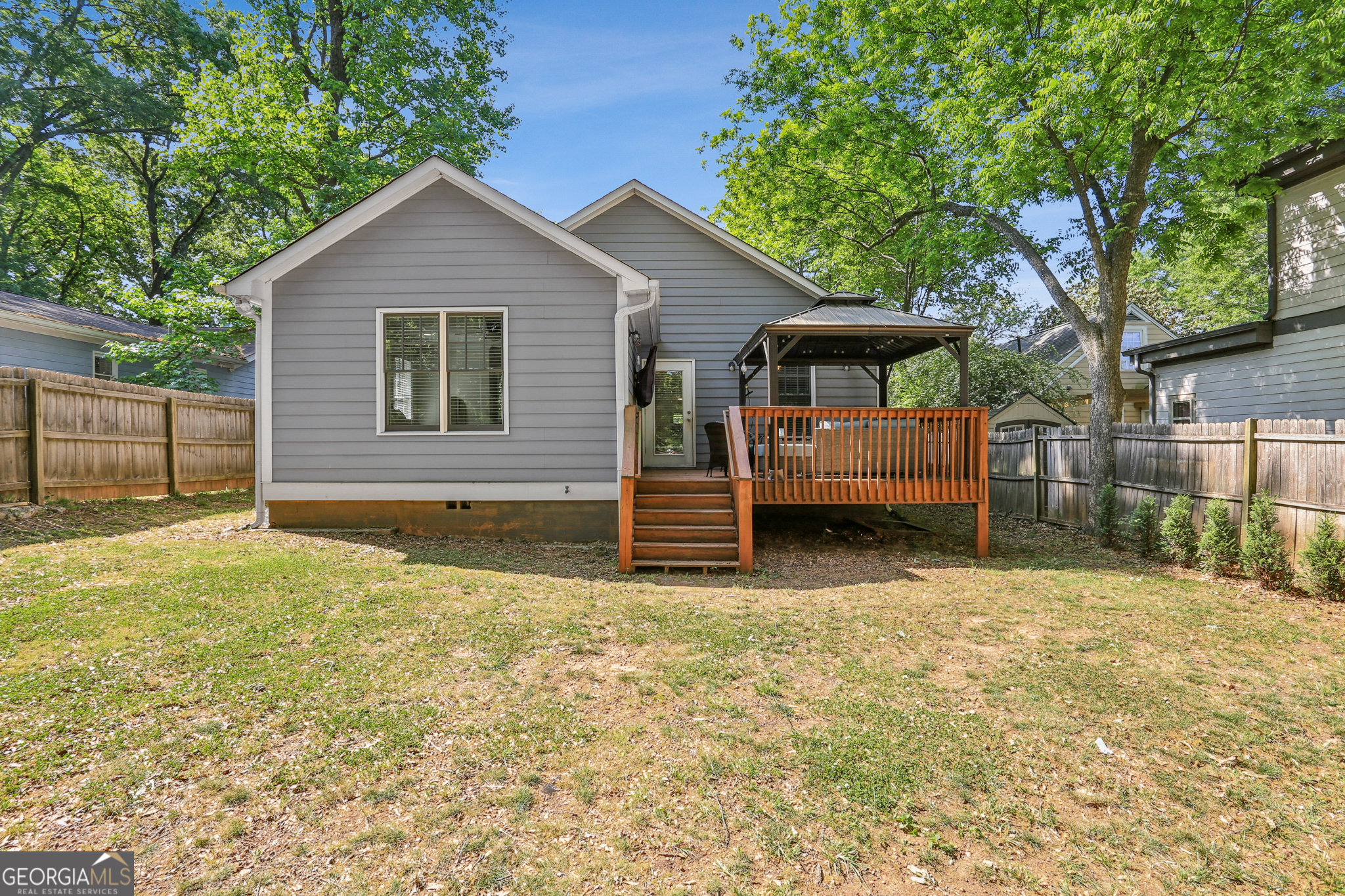 1674 Dixie Street SE Atlanta GA 30317