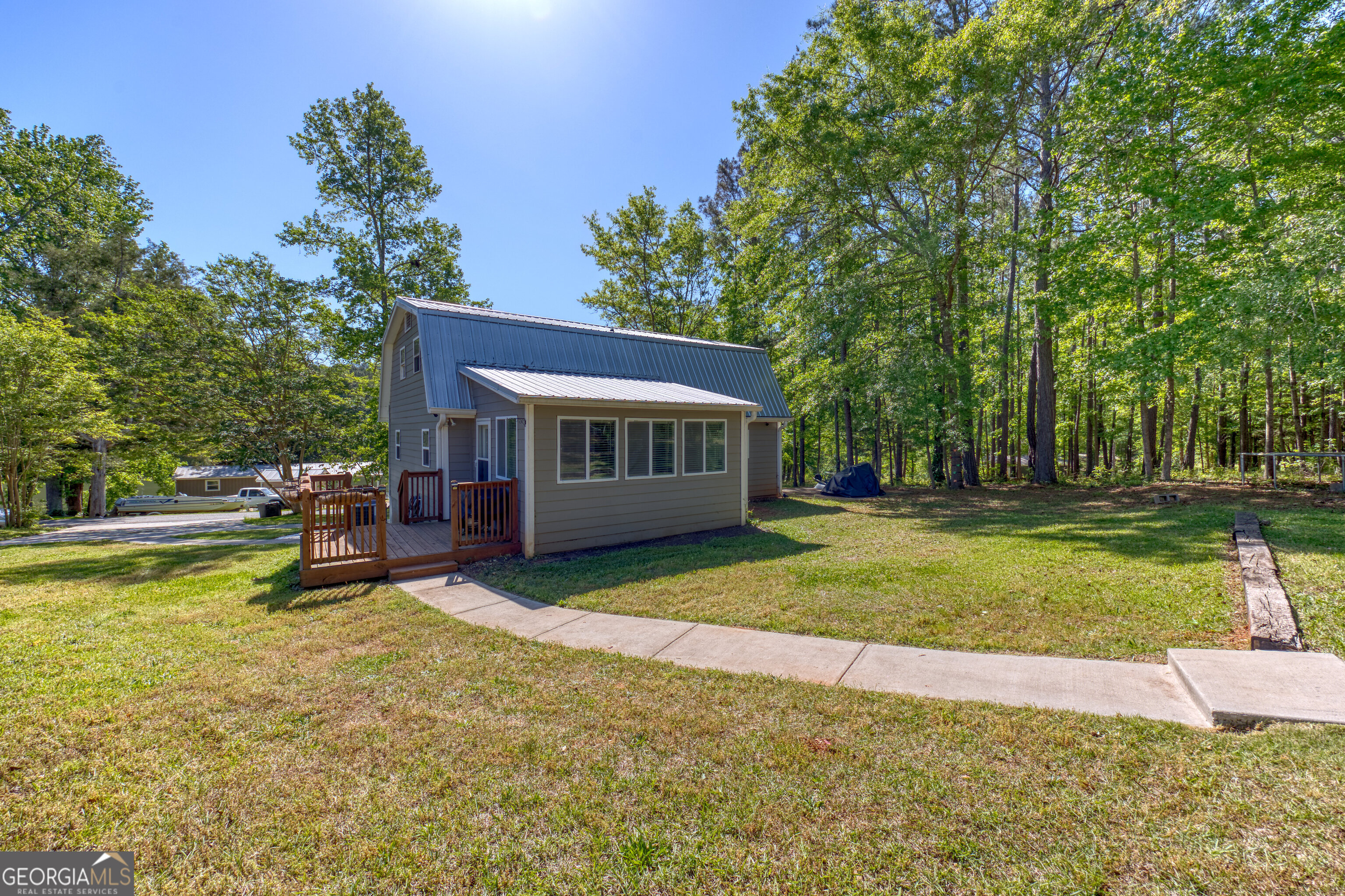 51 Cedar Circle West Point GA 31833