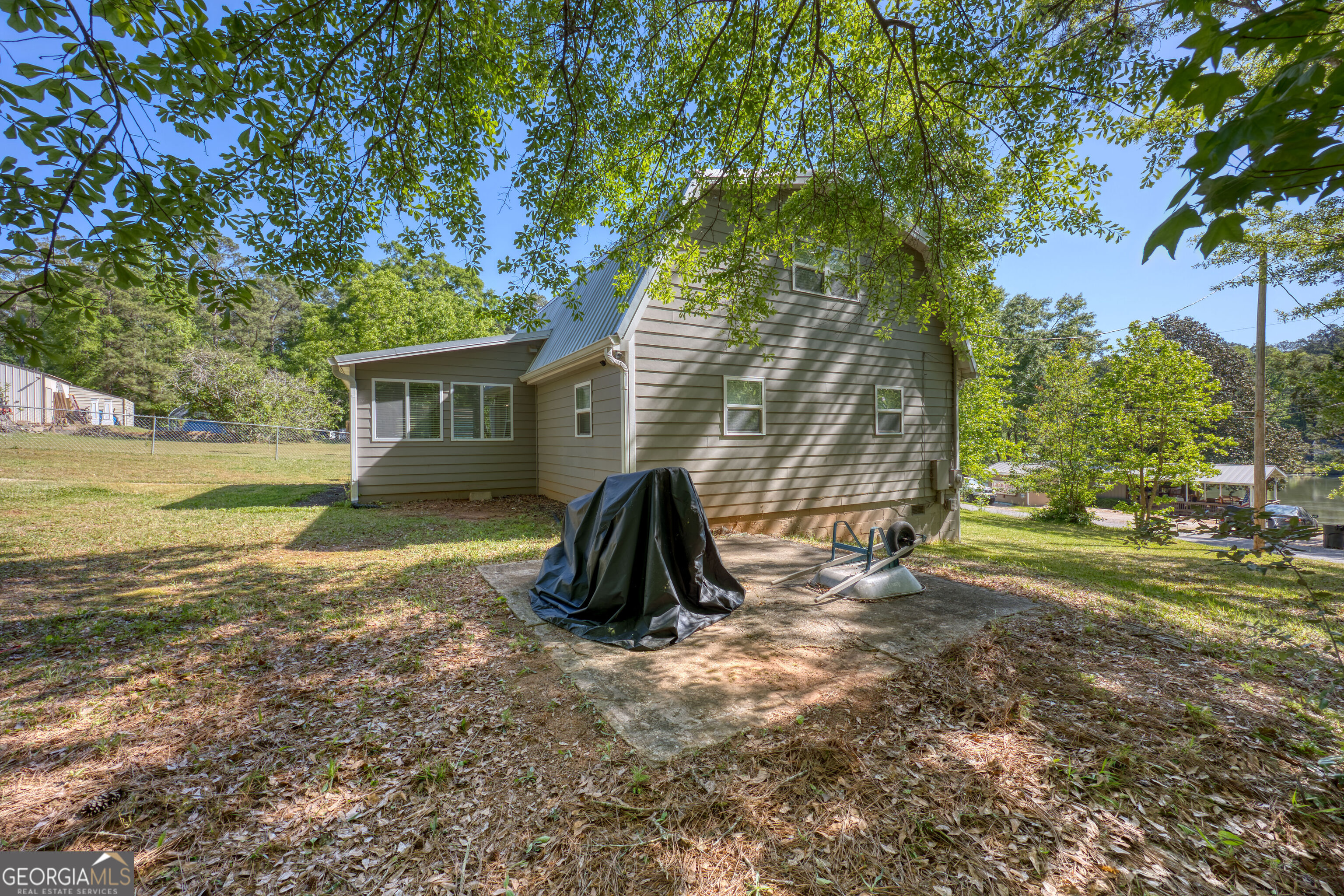 51 Cedar Circle West Point GA 31833