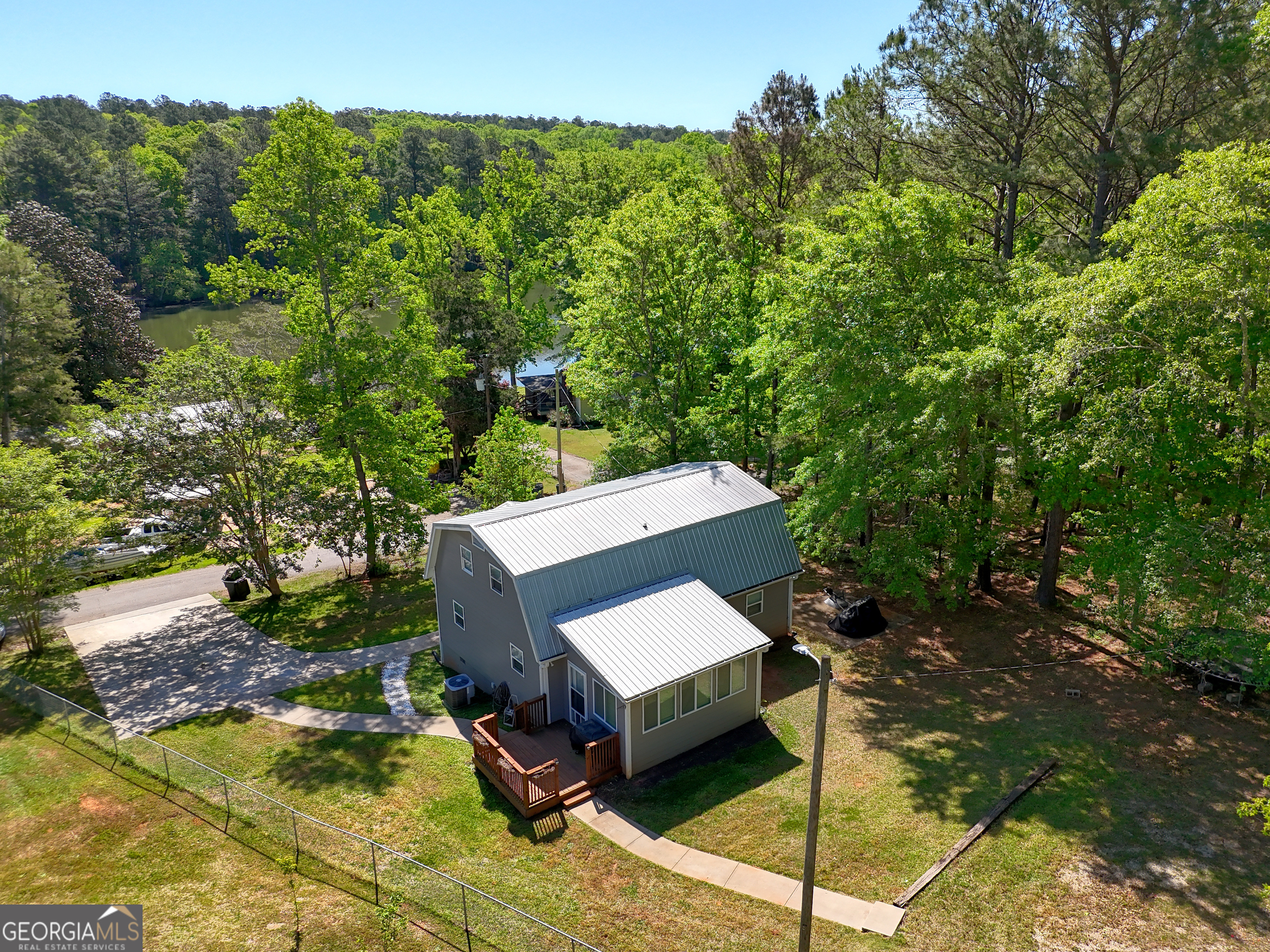 51 Cedar Circle West Point GA 31833