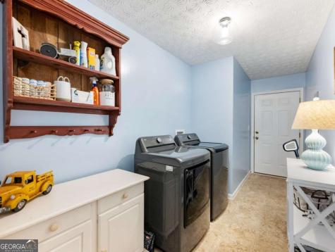 50 Kensington Drive Cleveland GA 30528
