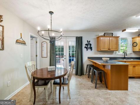 50 Kensington Drive Cleveland GA 30528