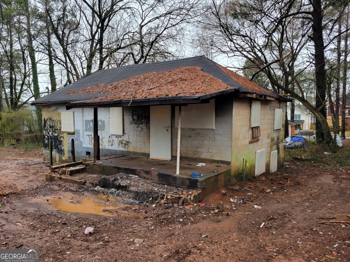 516 Warren Avenue Scottdale GA 30079
