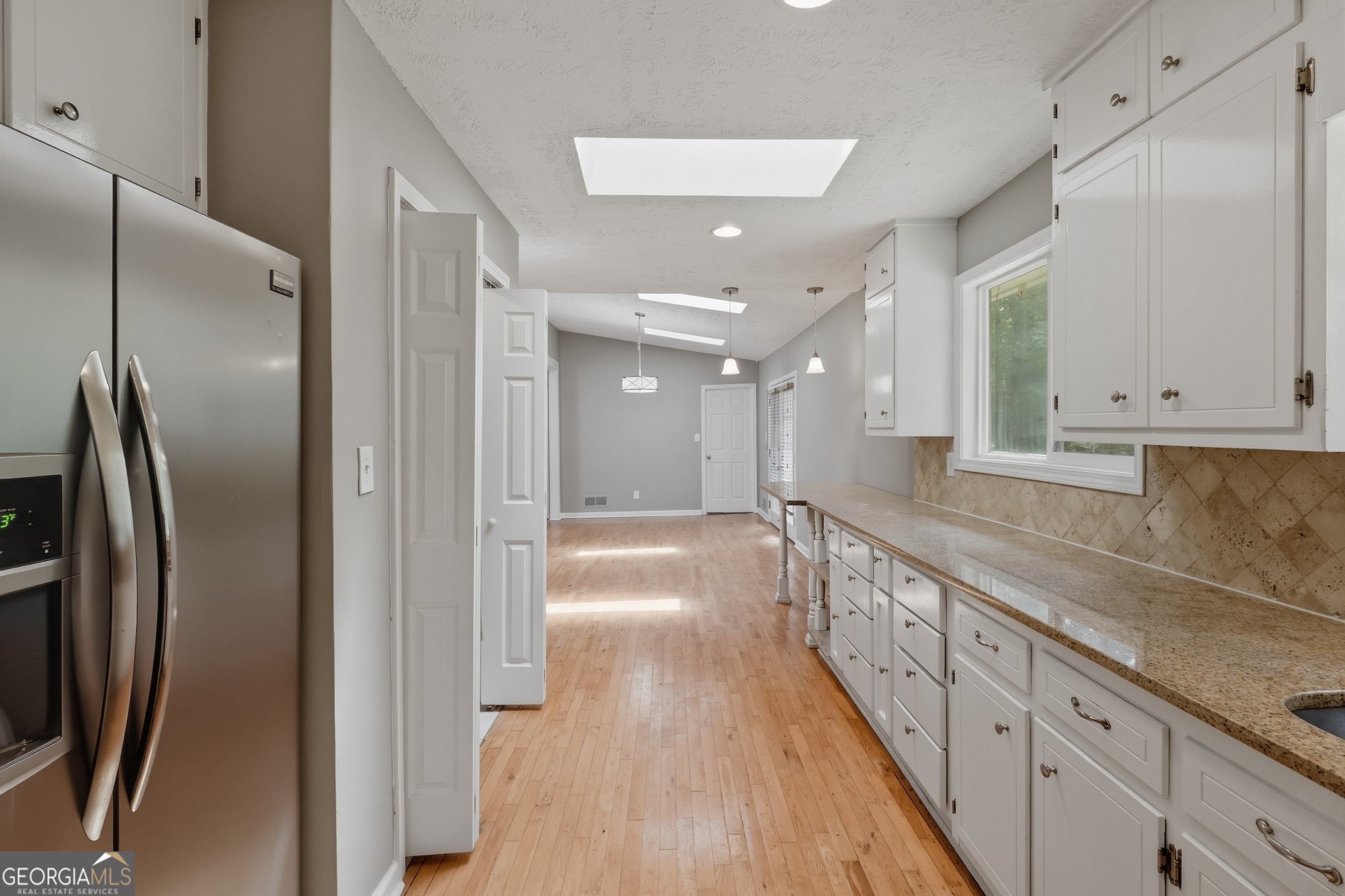 639 Cedrick Lane Stone Mountain GA 30087