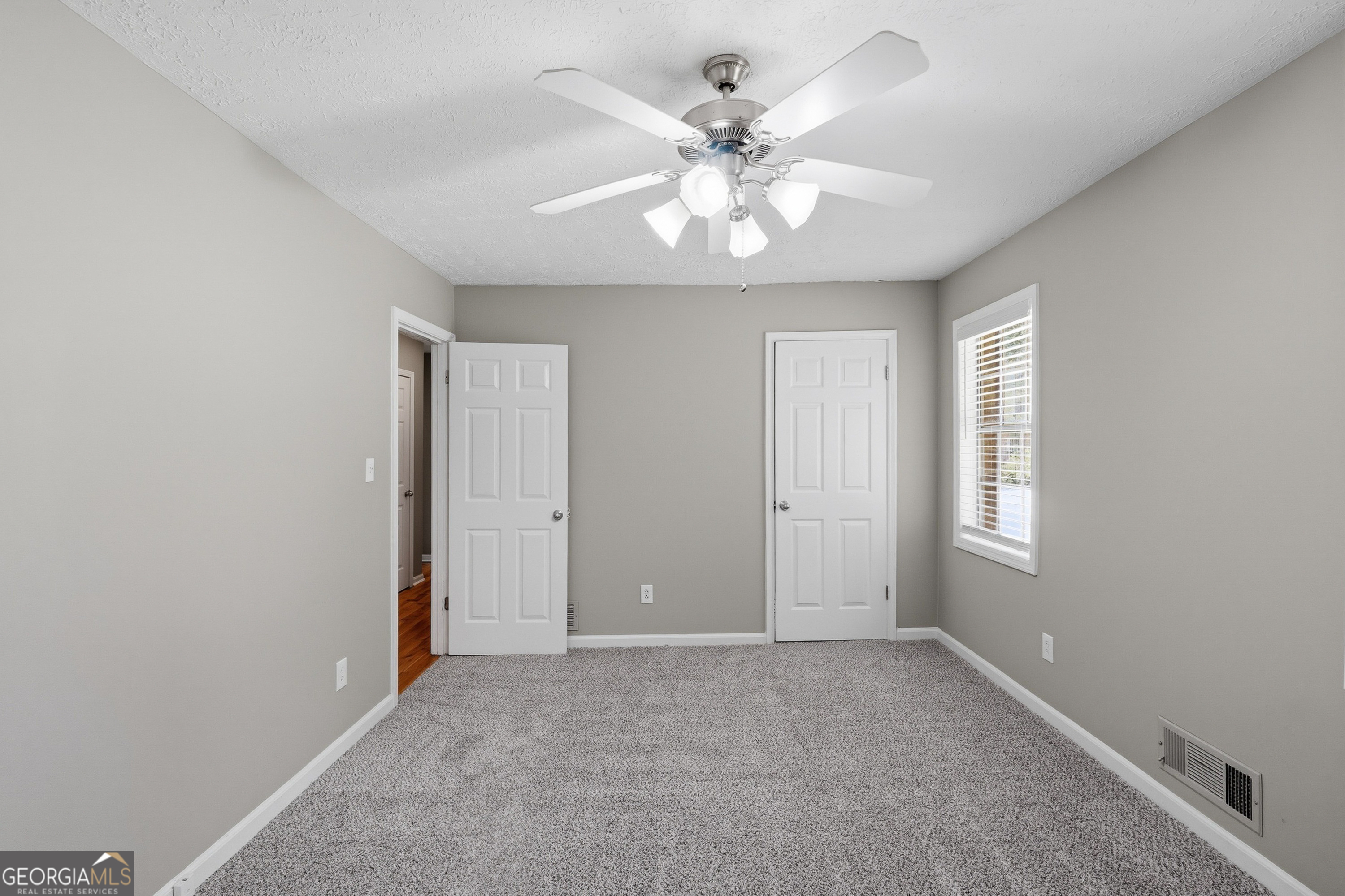 639 Cedrick Lane Stone Mountain GA 30087