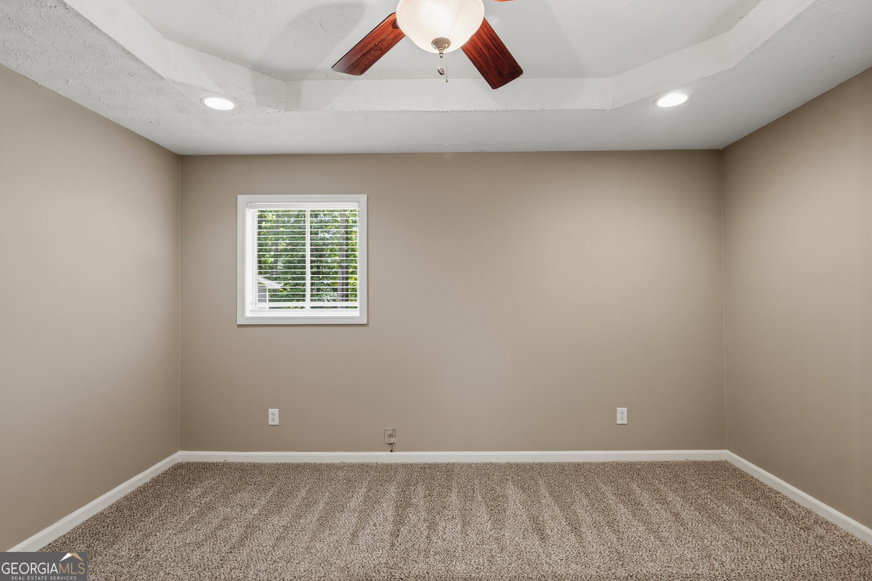 639 Cedrick Lane Stone Mountain GA 30087