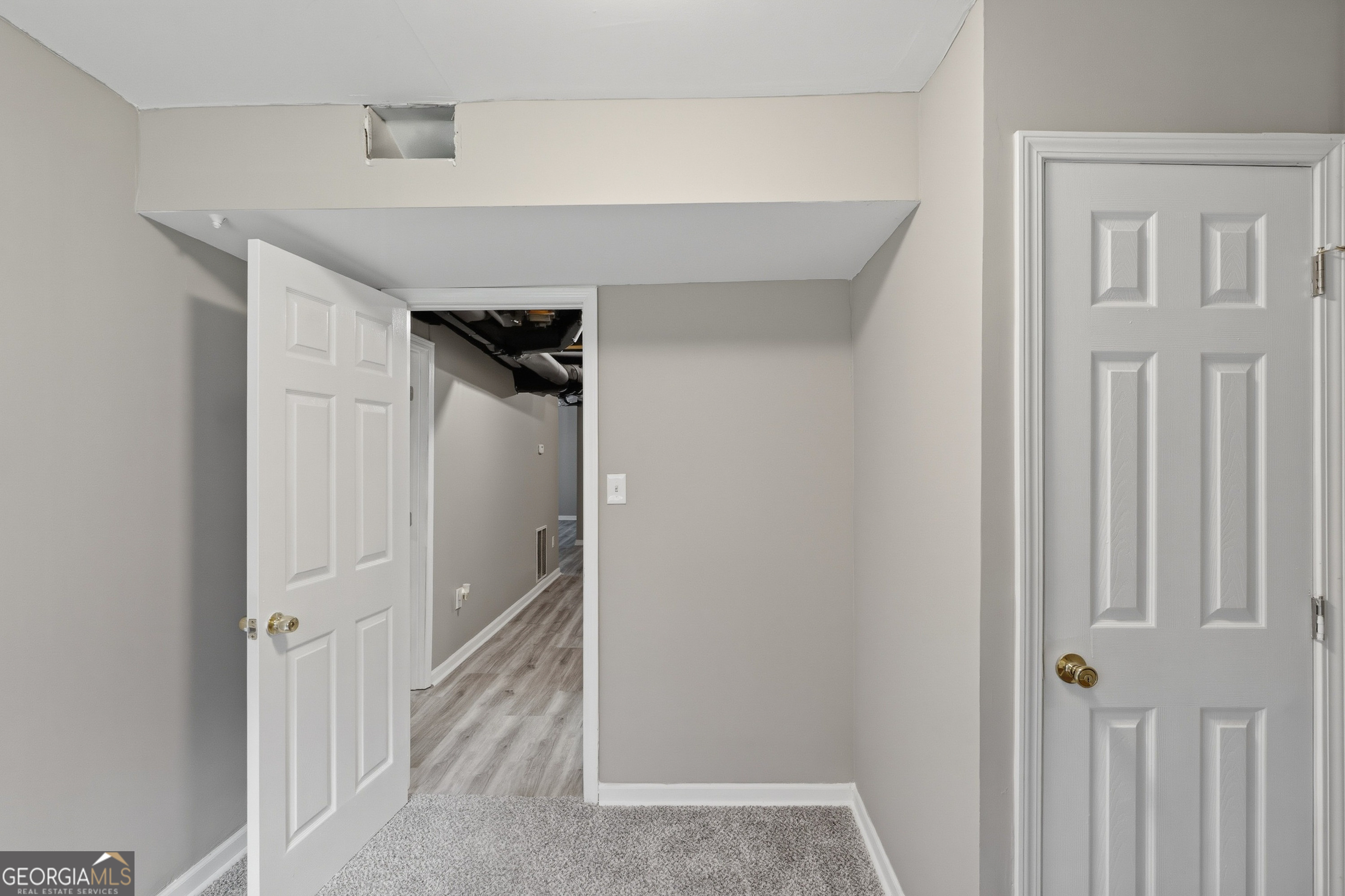 639 Cedrick Lane Stone Mountain GA 30087