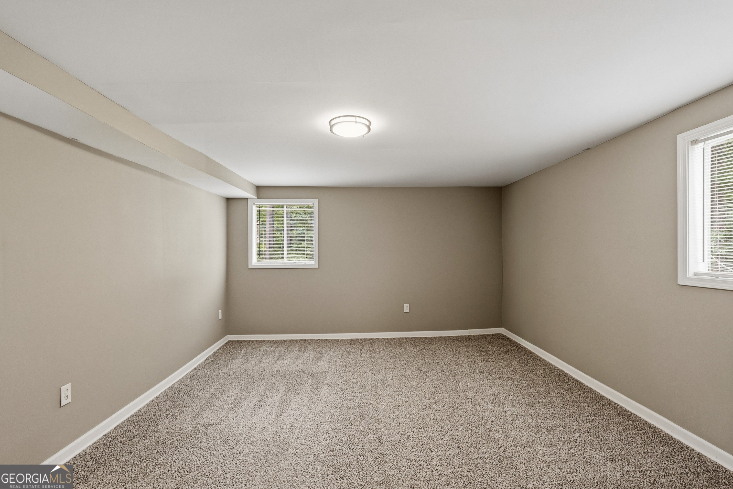 639 Cedrick Lane Stone Mountain GA 30087