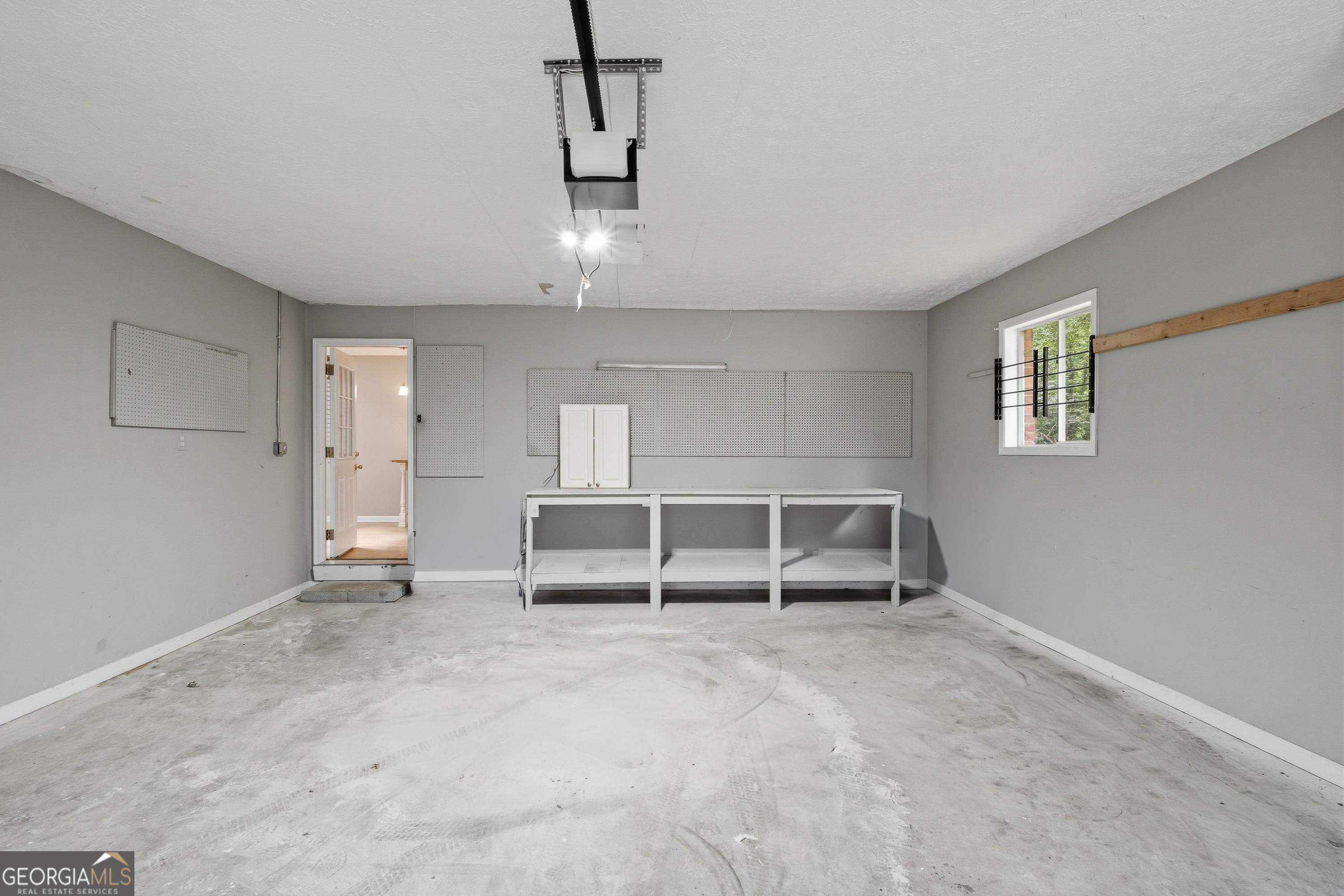 639 Cedrick Lane Stone Mountain GA 30087