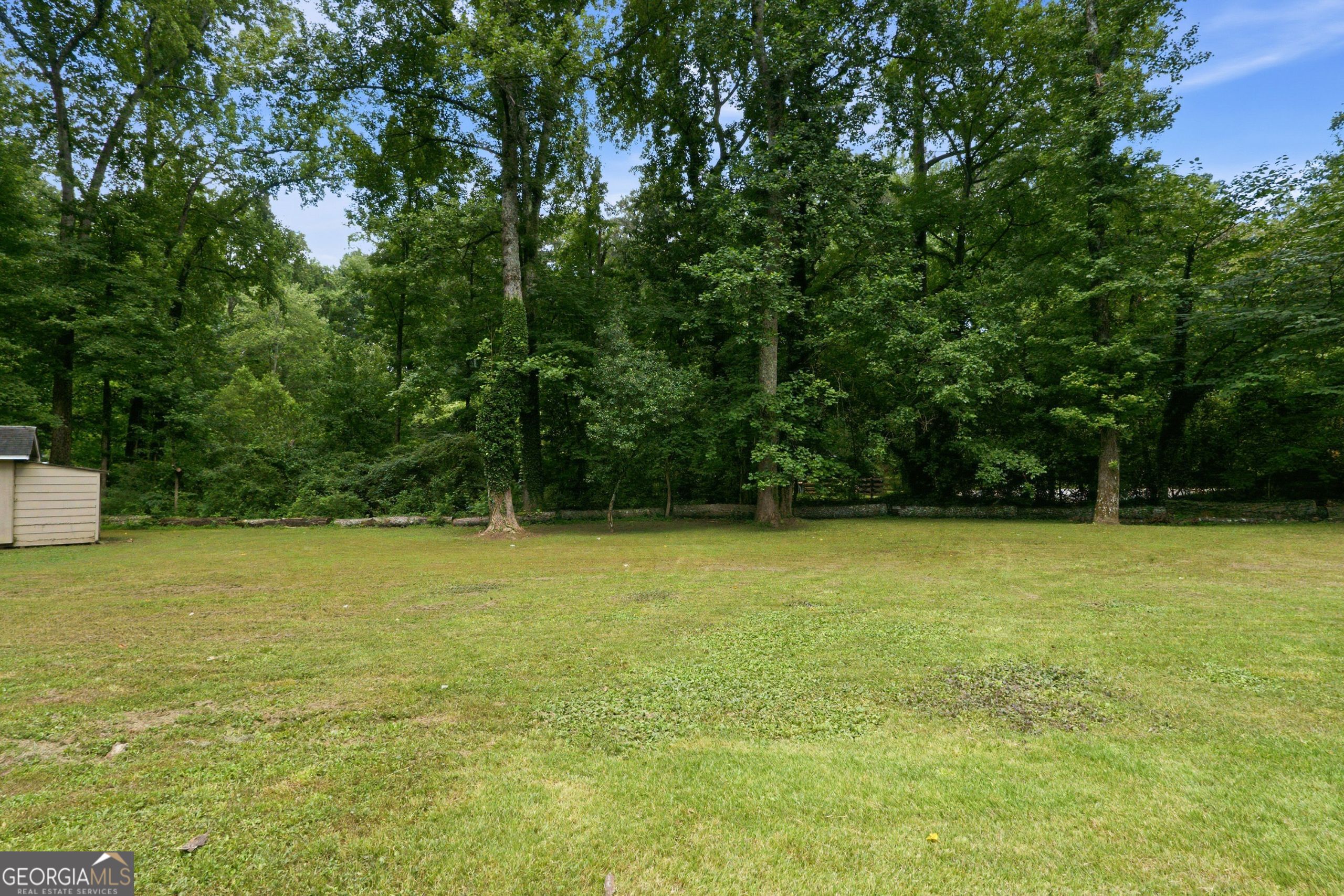 639 Cedrick Lane Stone Mountain GA 30087