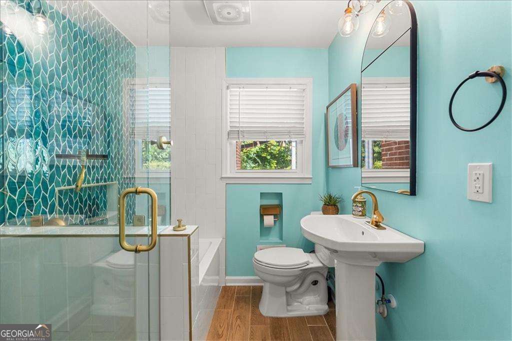 1497 Holly Lane NE Atlanta GA 30329