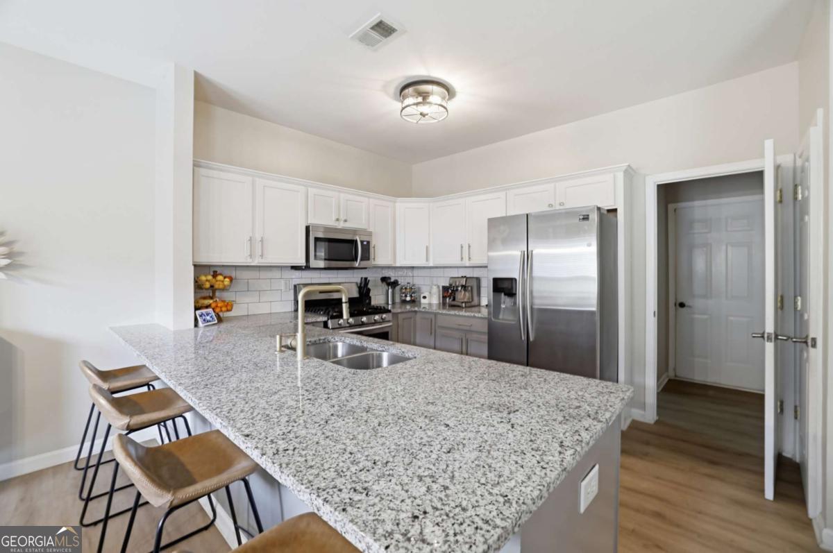 2245 Gateview Court Cumming GA 30040