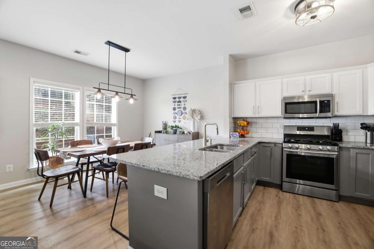 2245 Gateview Court Cumming GA 30040