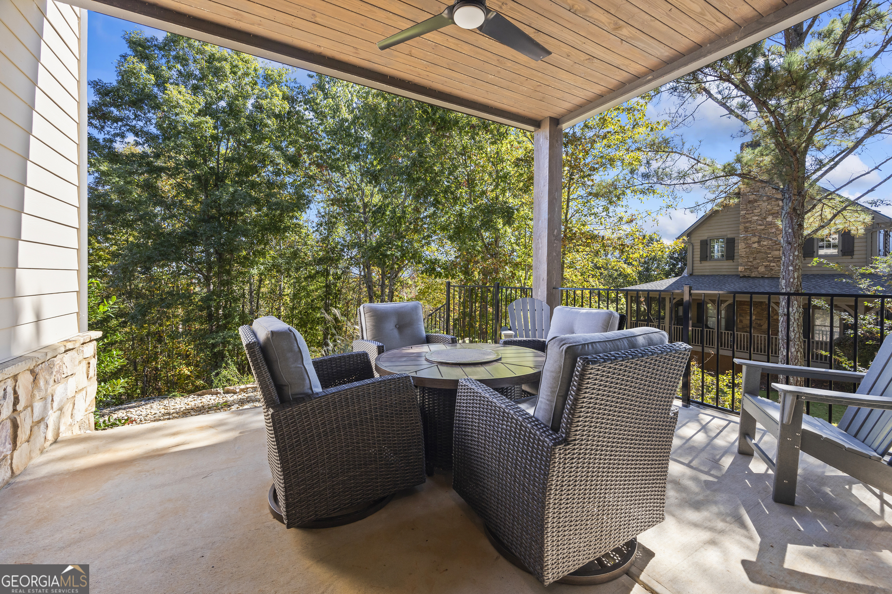 15 Cottage Lane Toccoa GA 30577