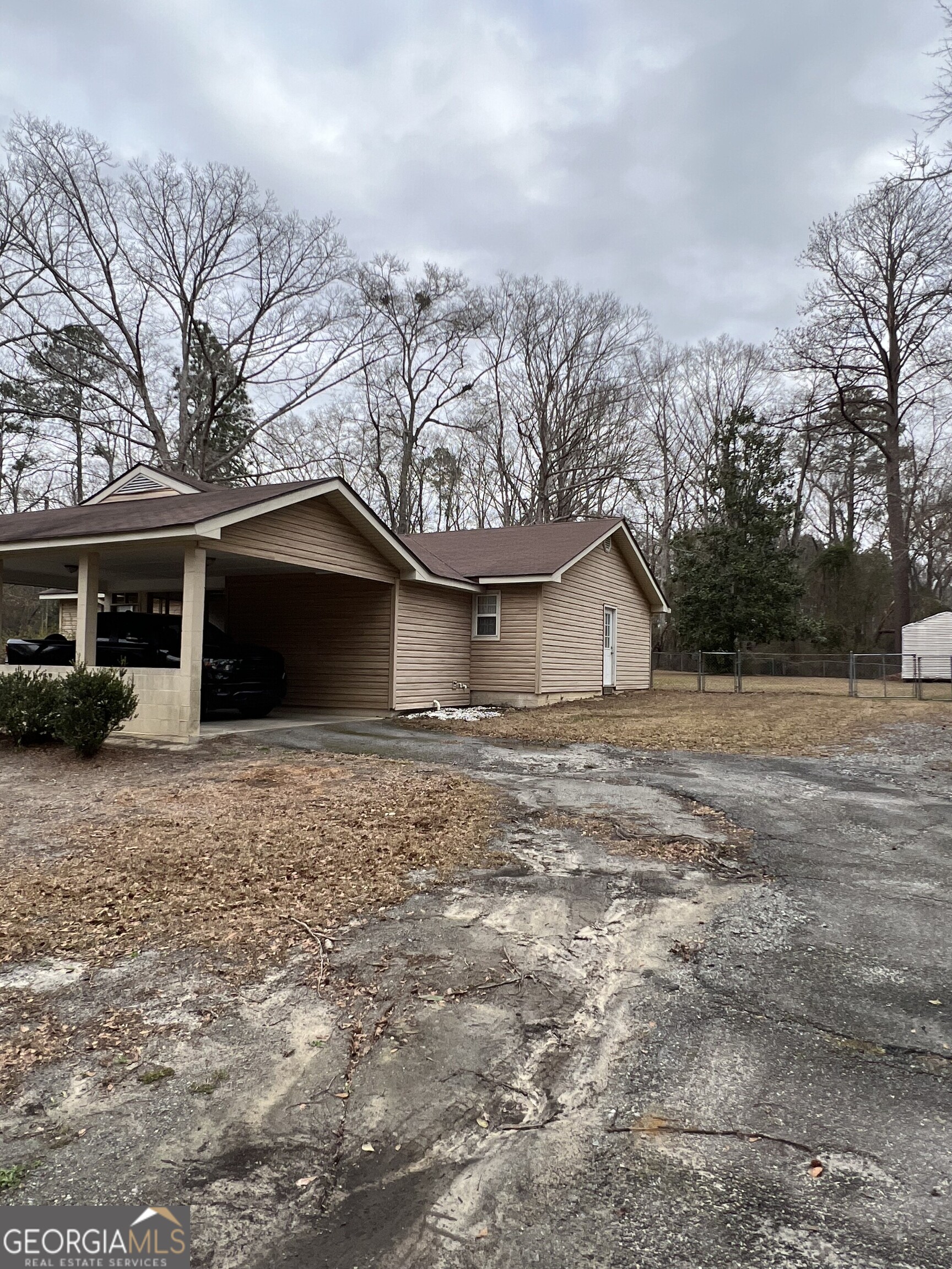 701 Barfoot Extension Dublin GA 31021