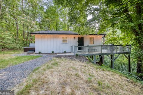 192 Possum Holler Road Ellijay GA 30536