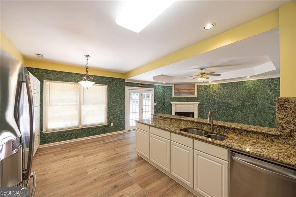 431 Thornbush Trace Lawrenceville GA 30046