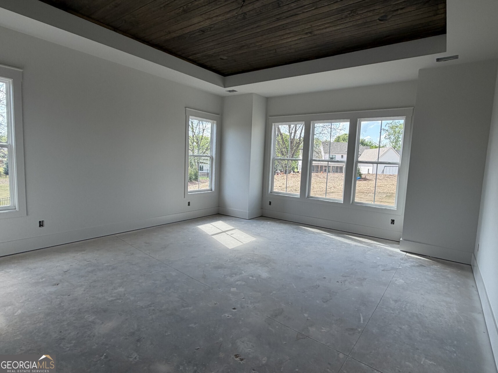 1101 Sunset Bluff Greensboro GA 30642