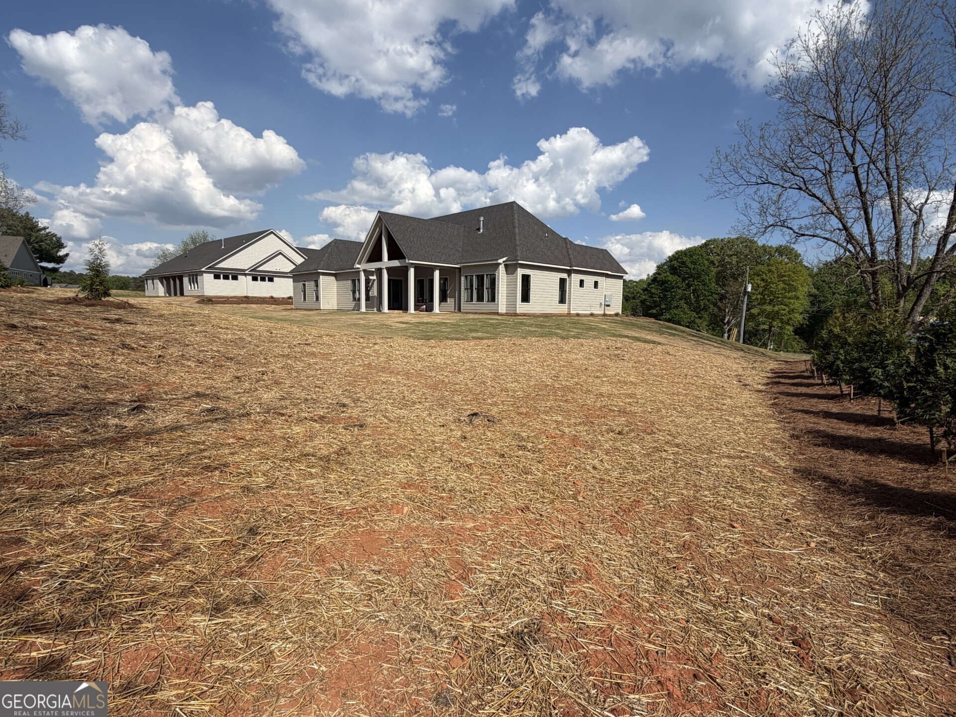 1101 Sunset Bluff Greensboro GA 30642