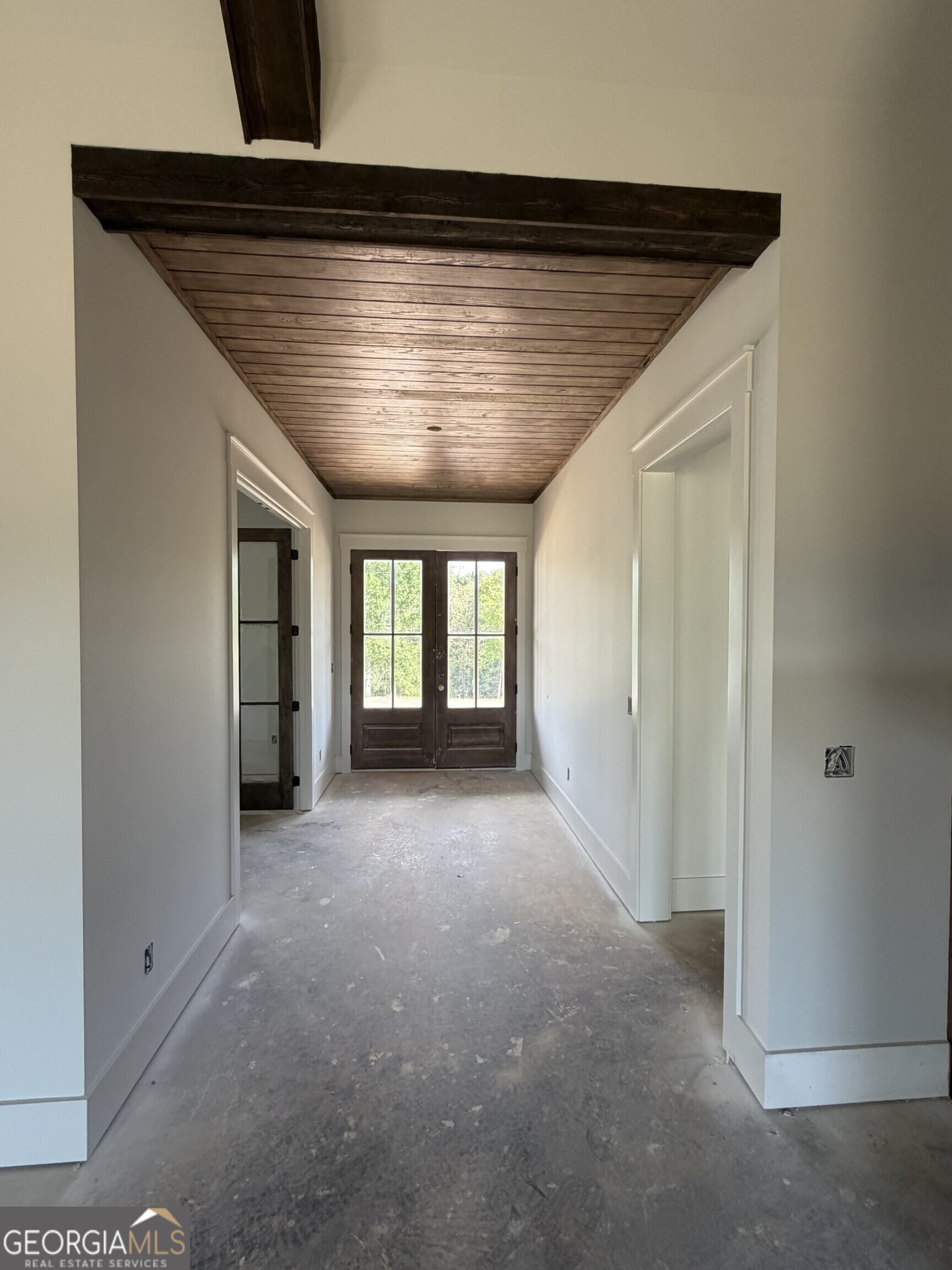 1101 Sunset Bluff Greensboro GA 30642