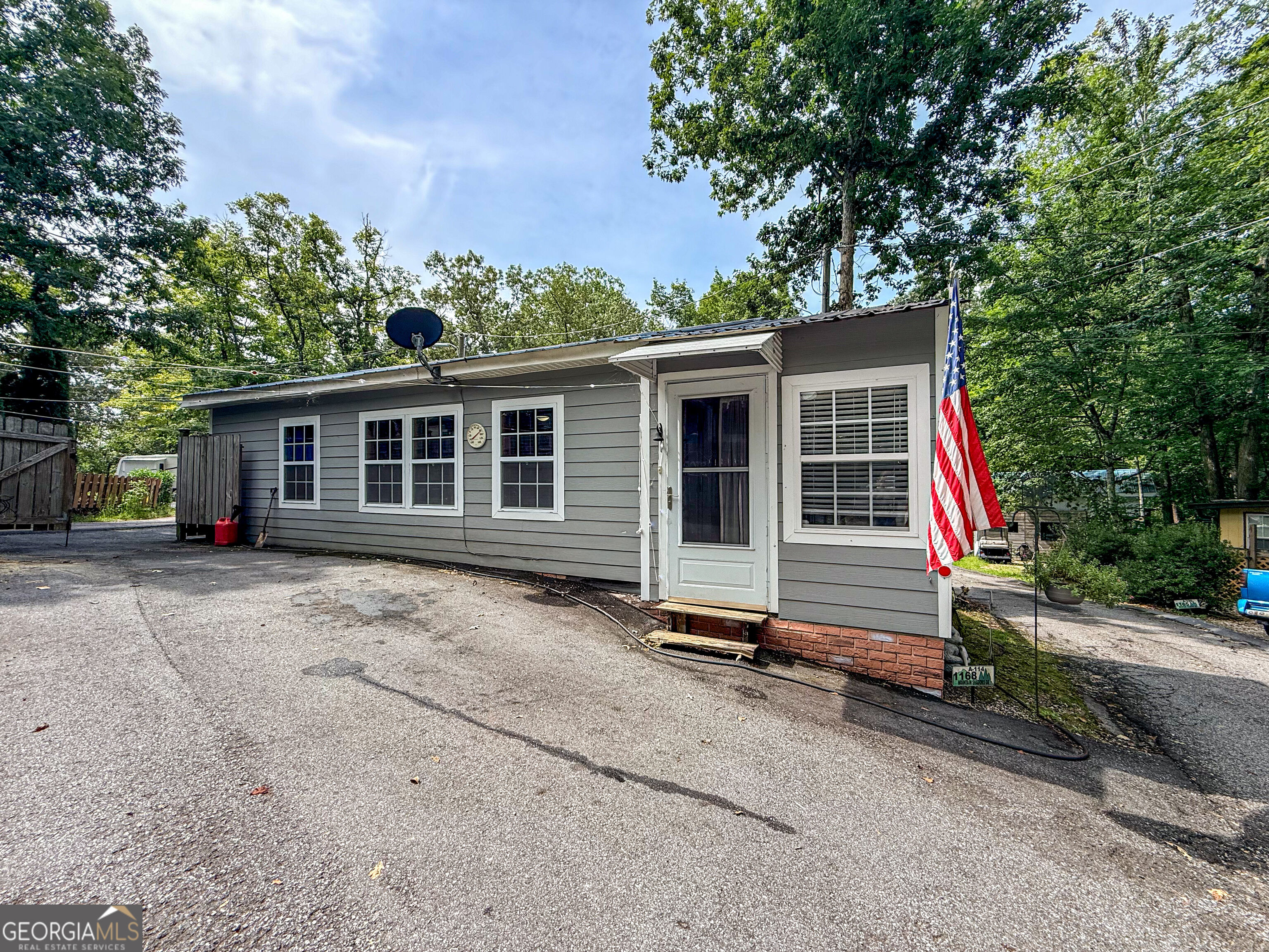 1168 Mountain Shadows Drive Cleveland GA 30528