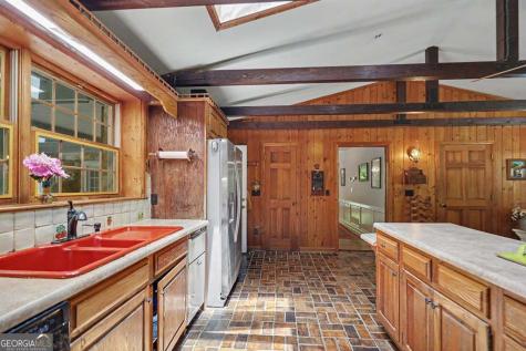 1127 Burch Branch Road Hiawassee GA 30546