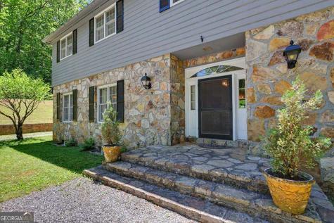 1127 Burch Branch Road Hiawassee GA 30546