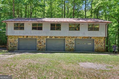 1127 Burch Branch Road Hiawassee GA 30546