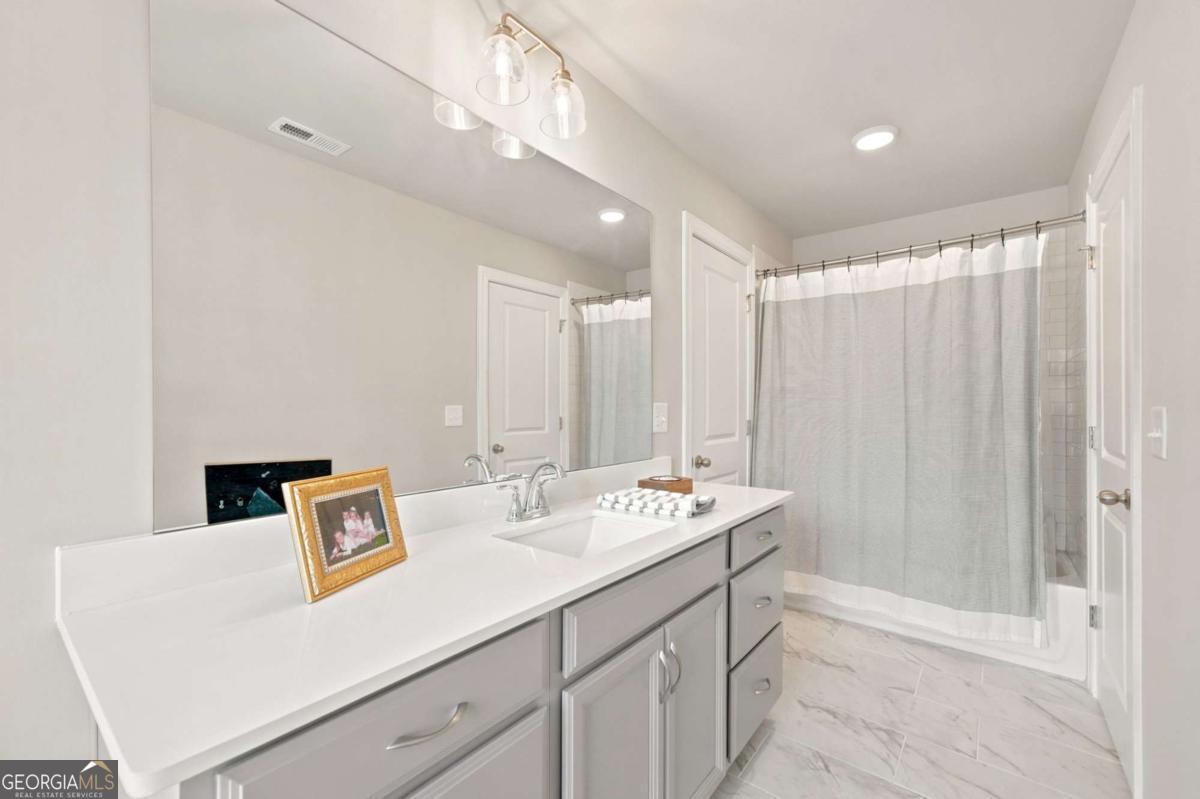 217 Lakeside Place Canton GA 30114