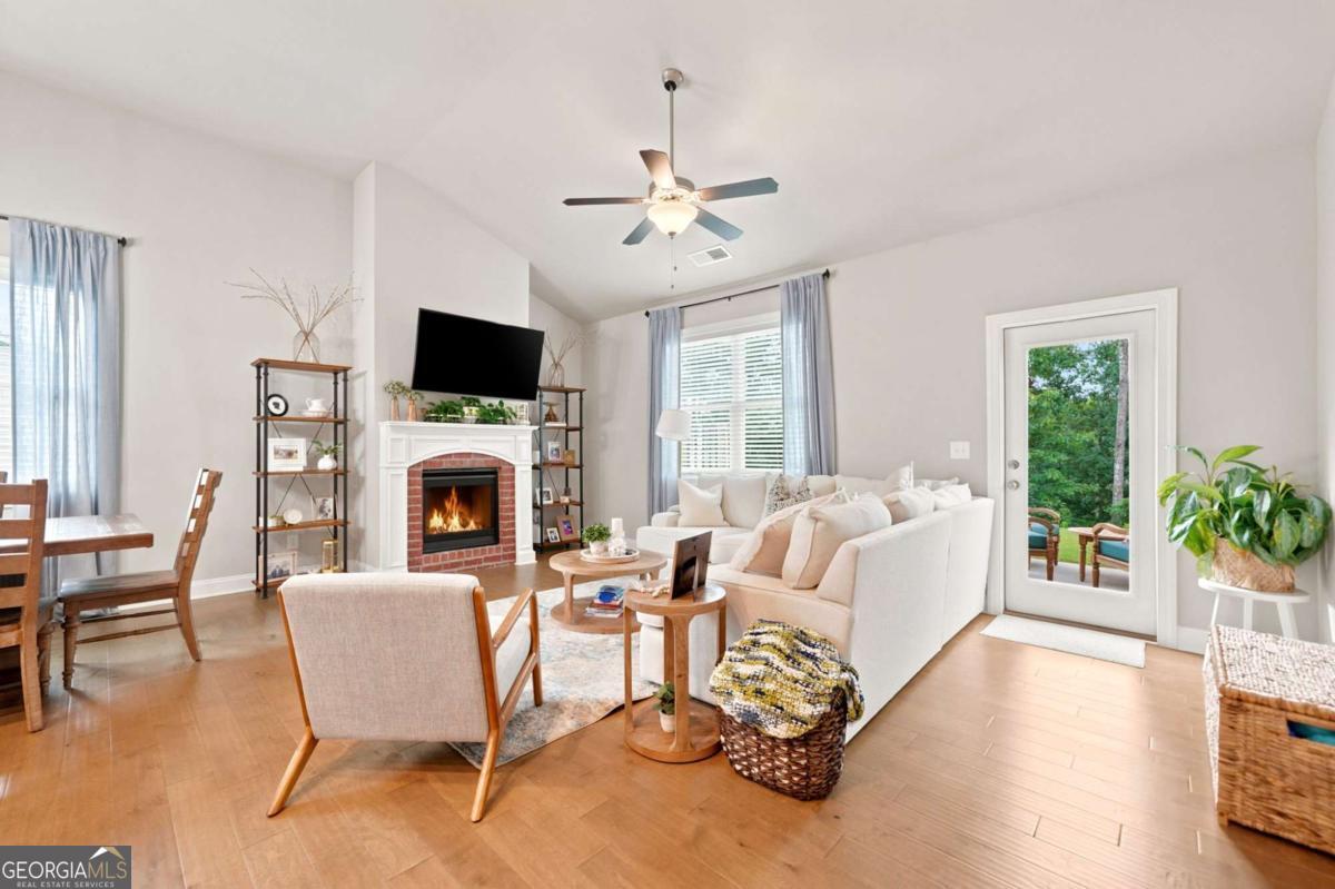 217 Lakeside Place Canton GA 30114