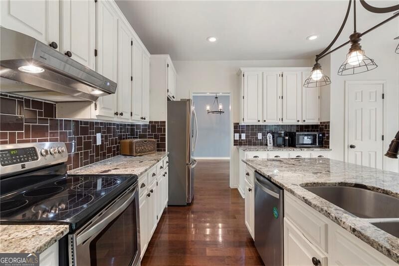 19 Wexford Circle NW Cartersville GA 30121