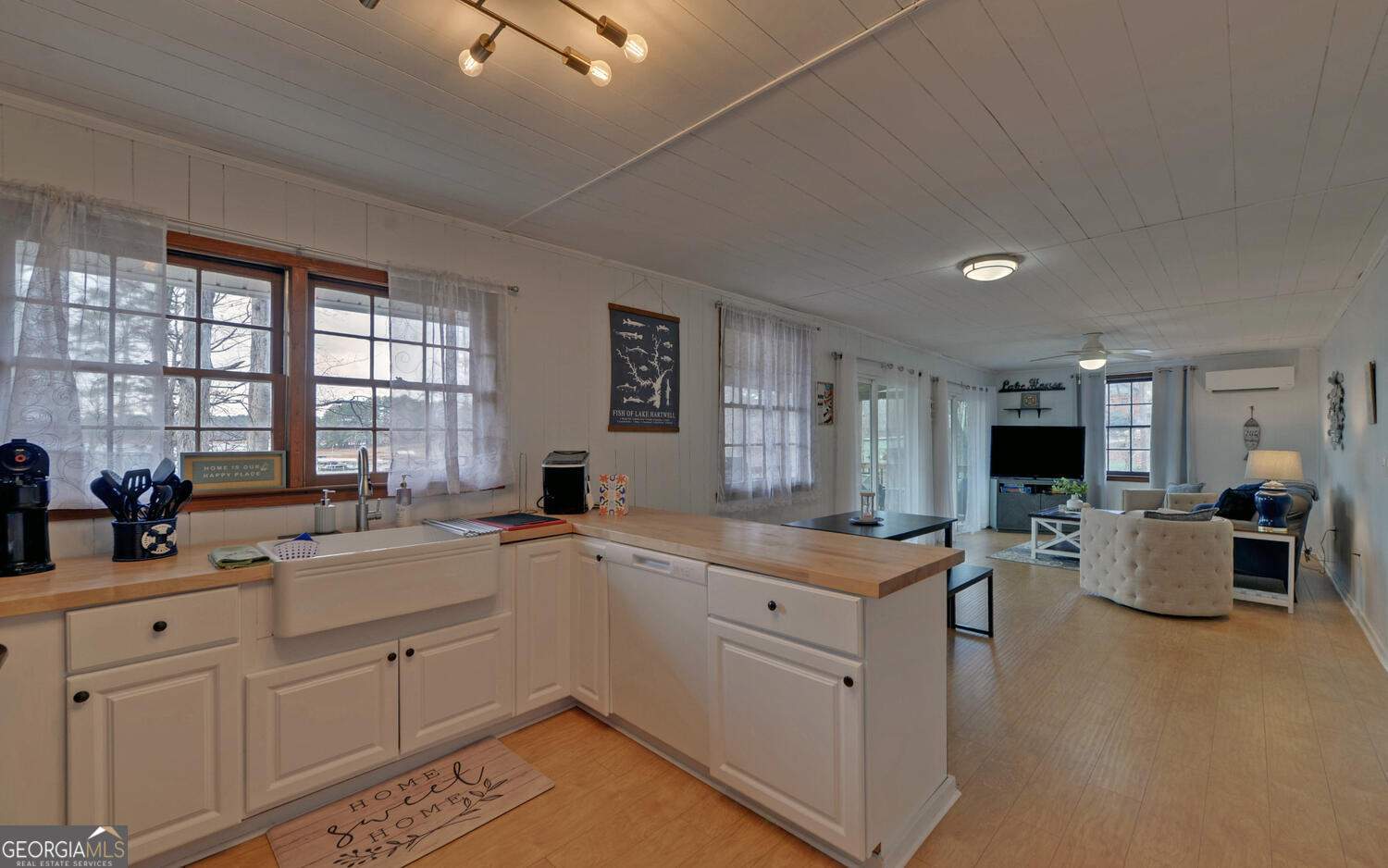 117 Woods Lane Hartwell GA 30643