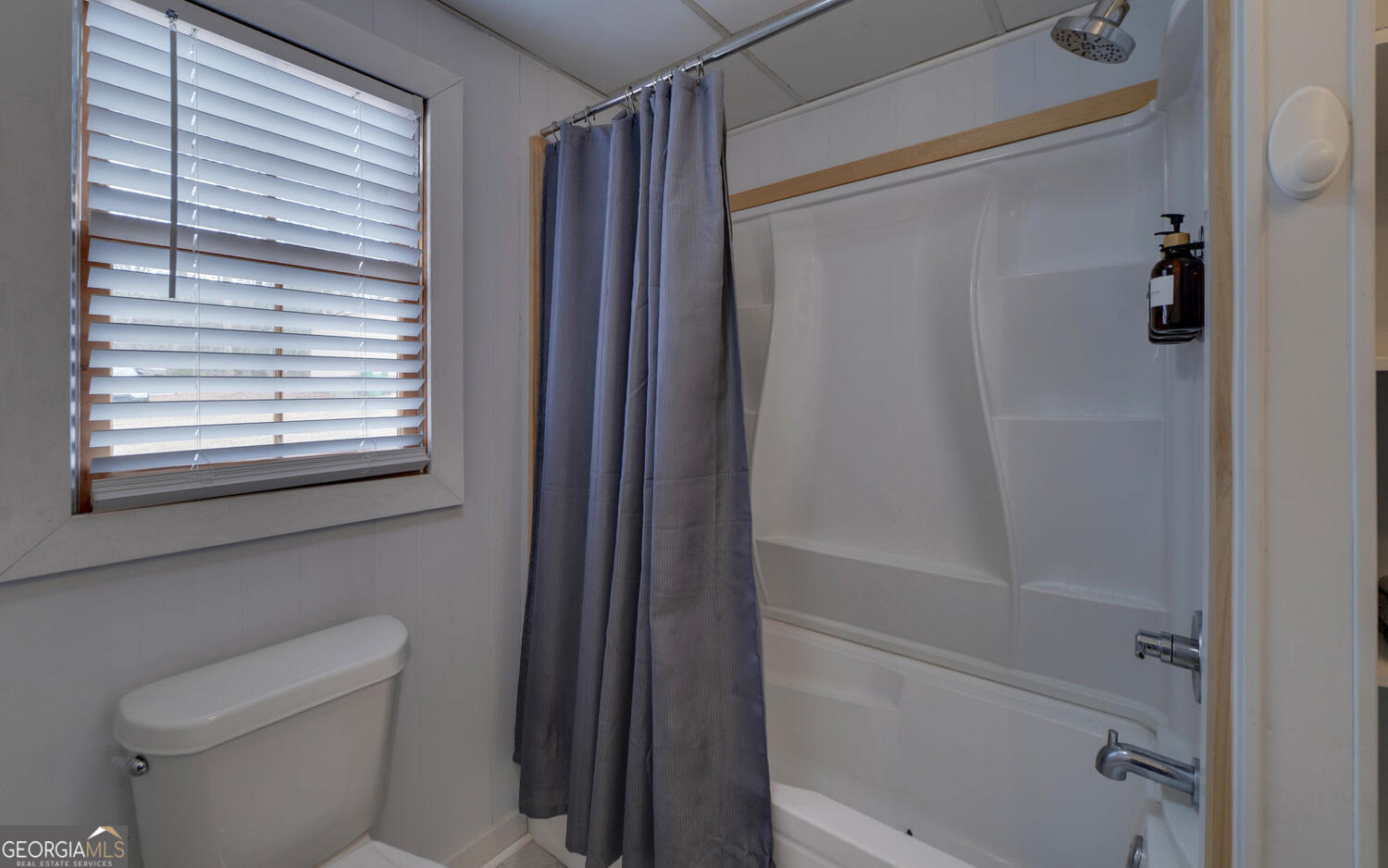 117 Woods Lane Hartwell GA 30643