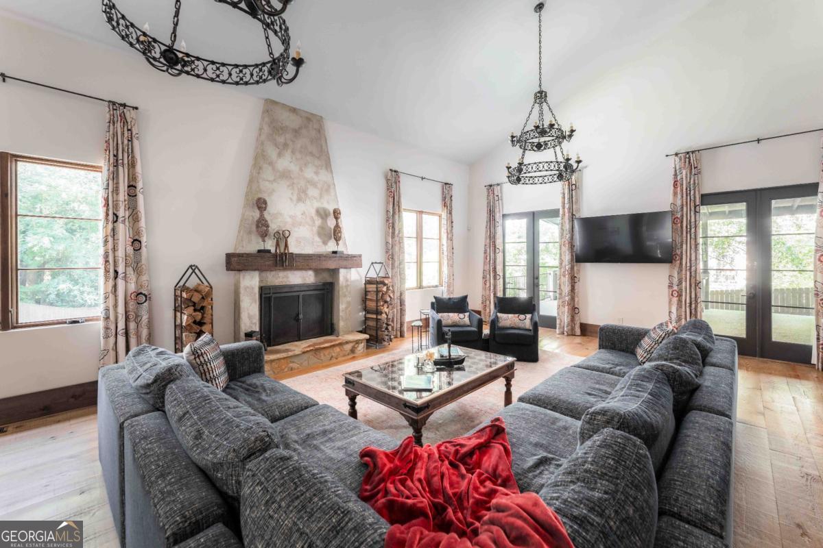 3118 W Roxboro Road NE Atlanta GA 30324