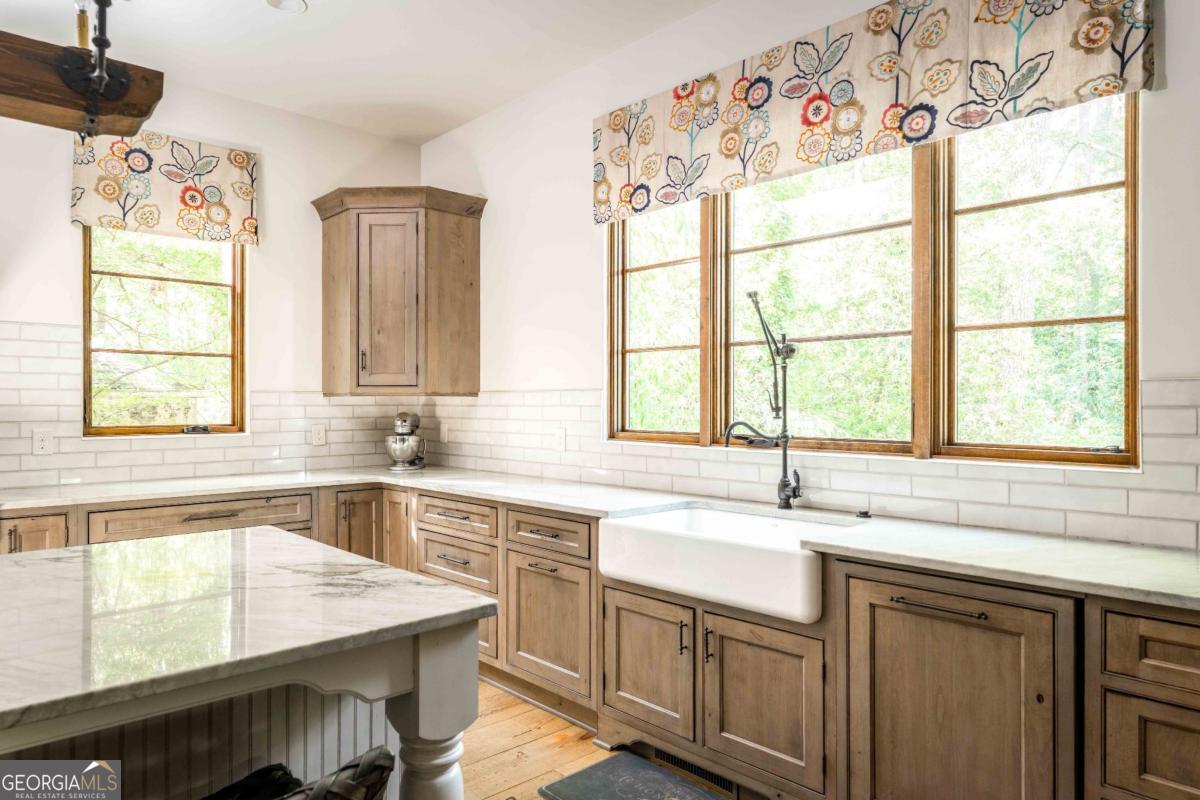 3118 W Roxboro Road NE Atlanta GA 30324