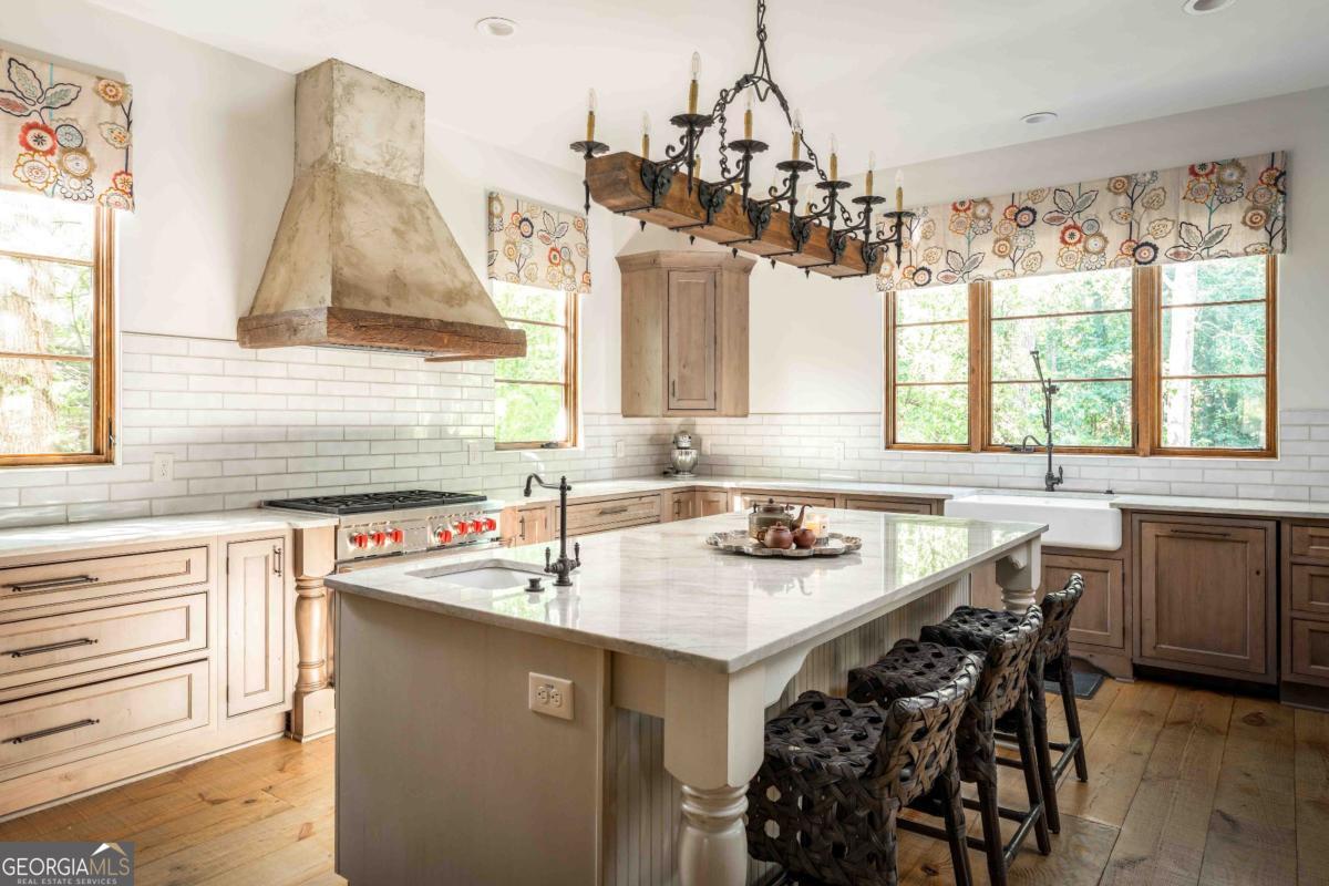 3118 W Roxboro Road NE Atlanta GA 30324