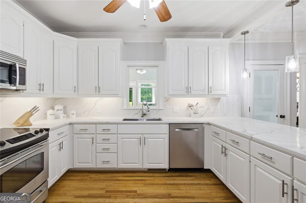 5725 Ash Drive Cumming GA 30040