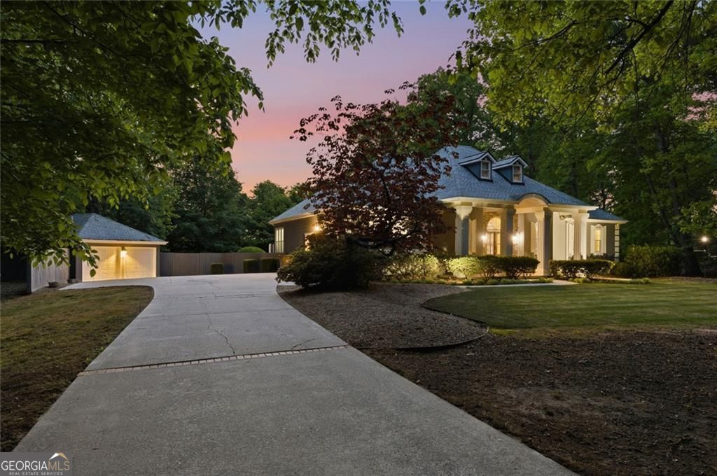 5725 Ash Drive Cumming GA 30040