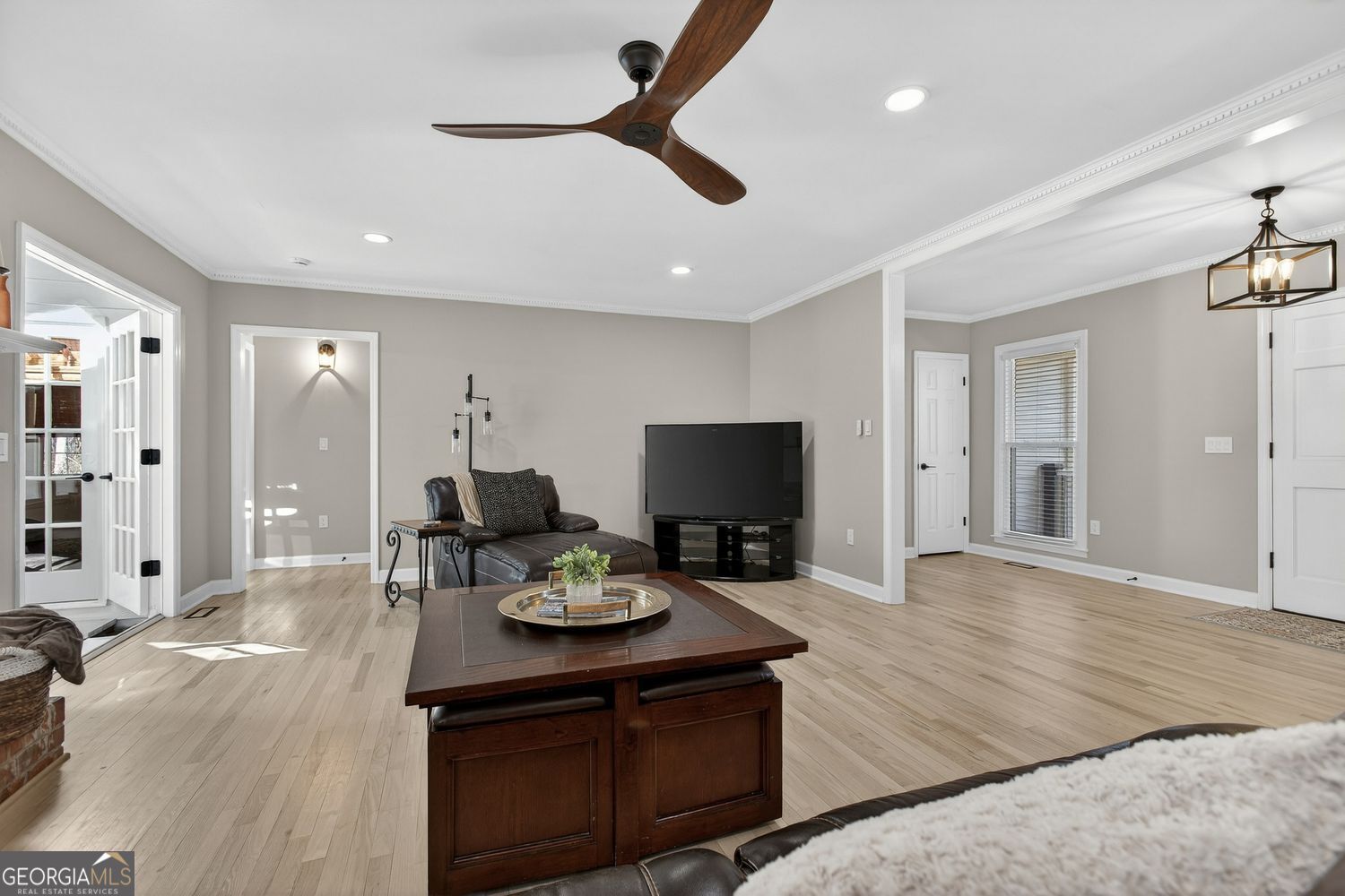 718 Robert Way Powder Springs GA 30127