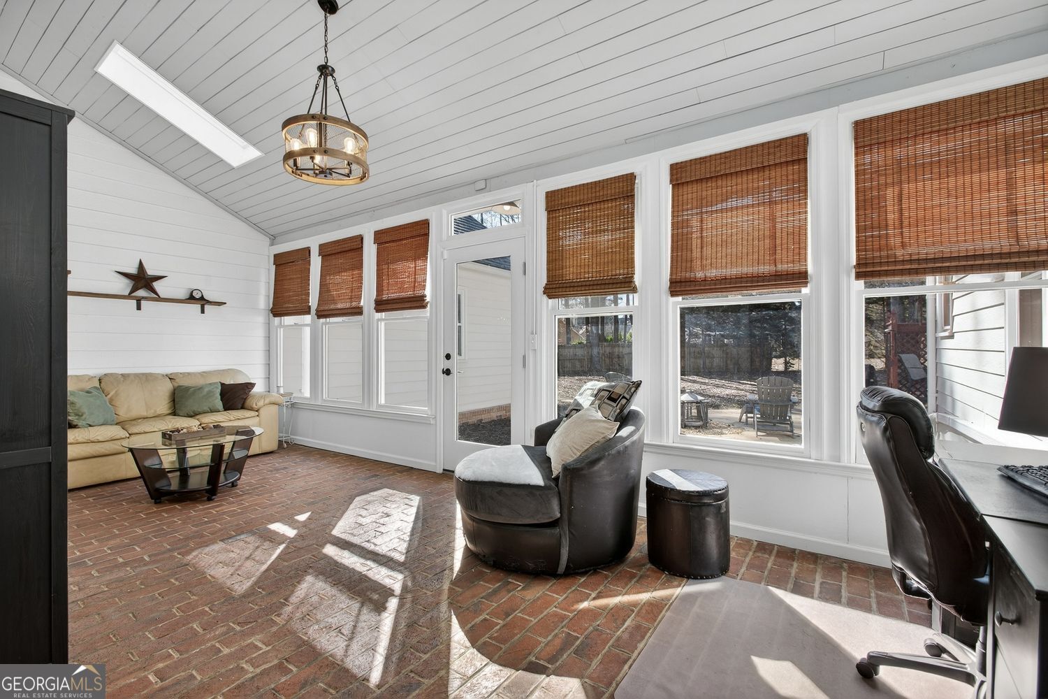 718 Robert Way Powder Springs GA 30127