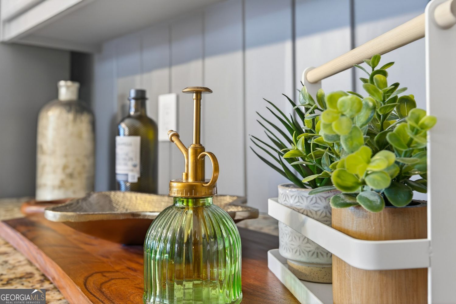 718 Robert Way Powder Springs GA 30127