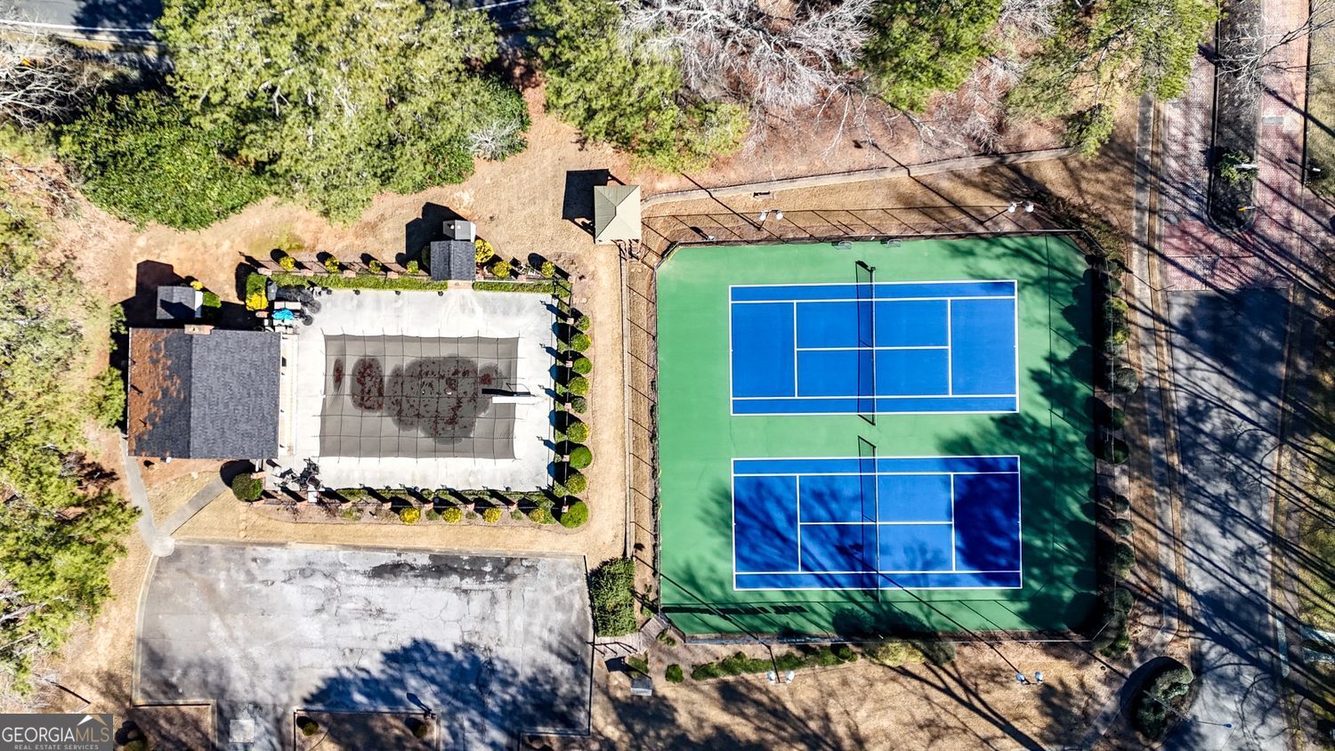 718 Robert Way Powder Springs GA 30127