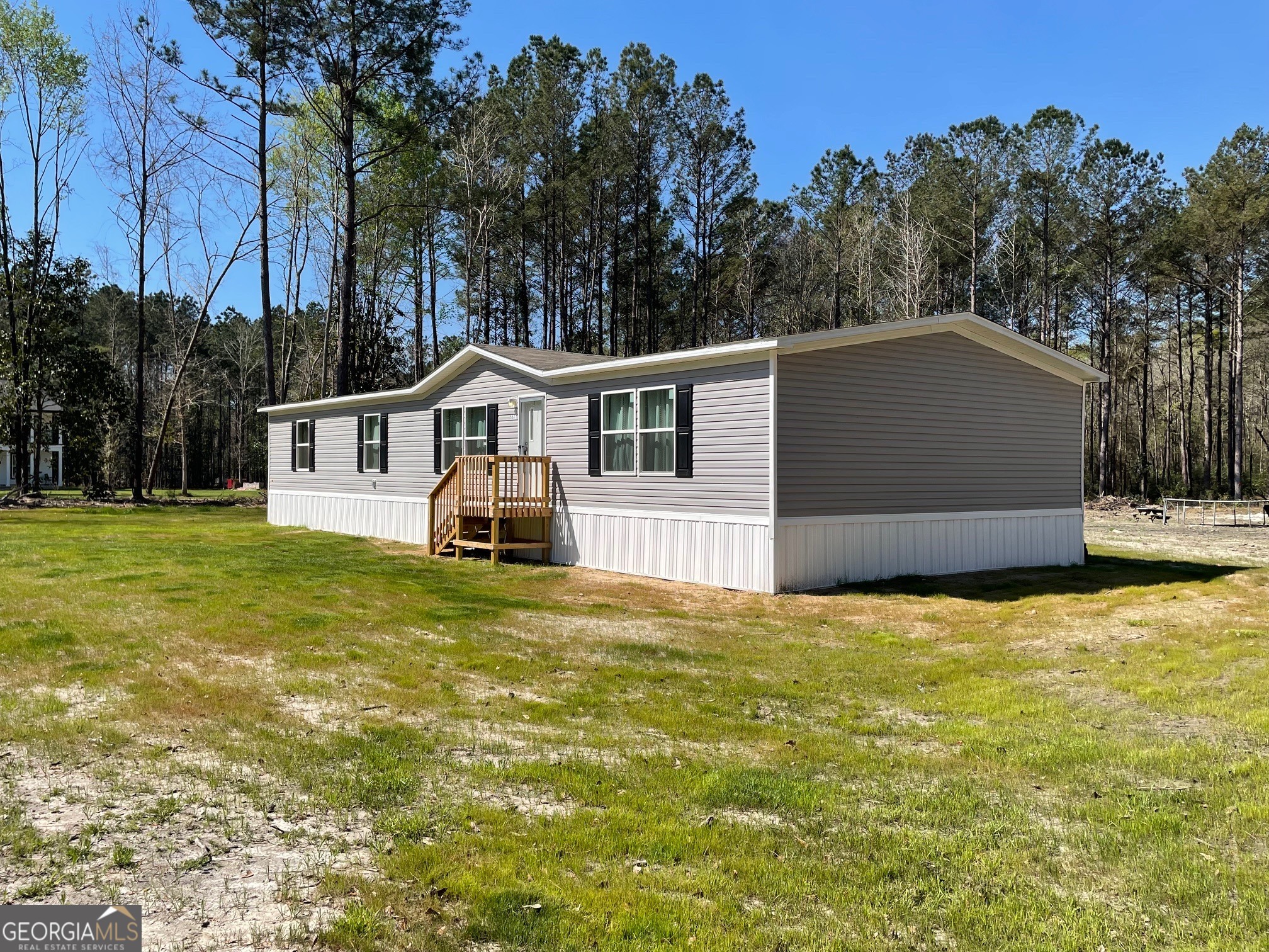 5571 Old Dixie Highway Springfield GA 31329