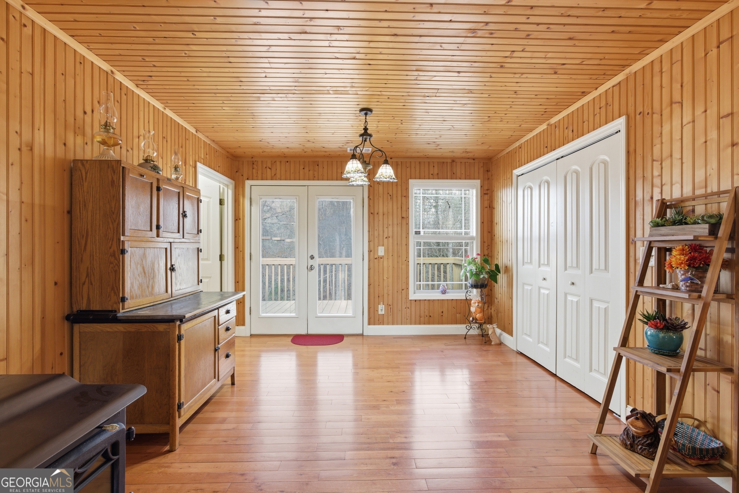 498 Deer Track Road Cornelia GA 30531