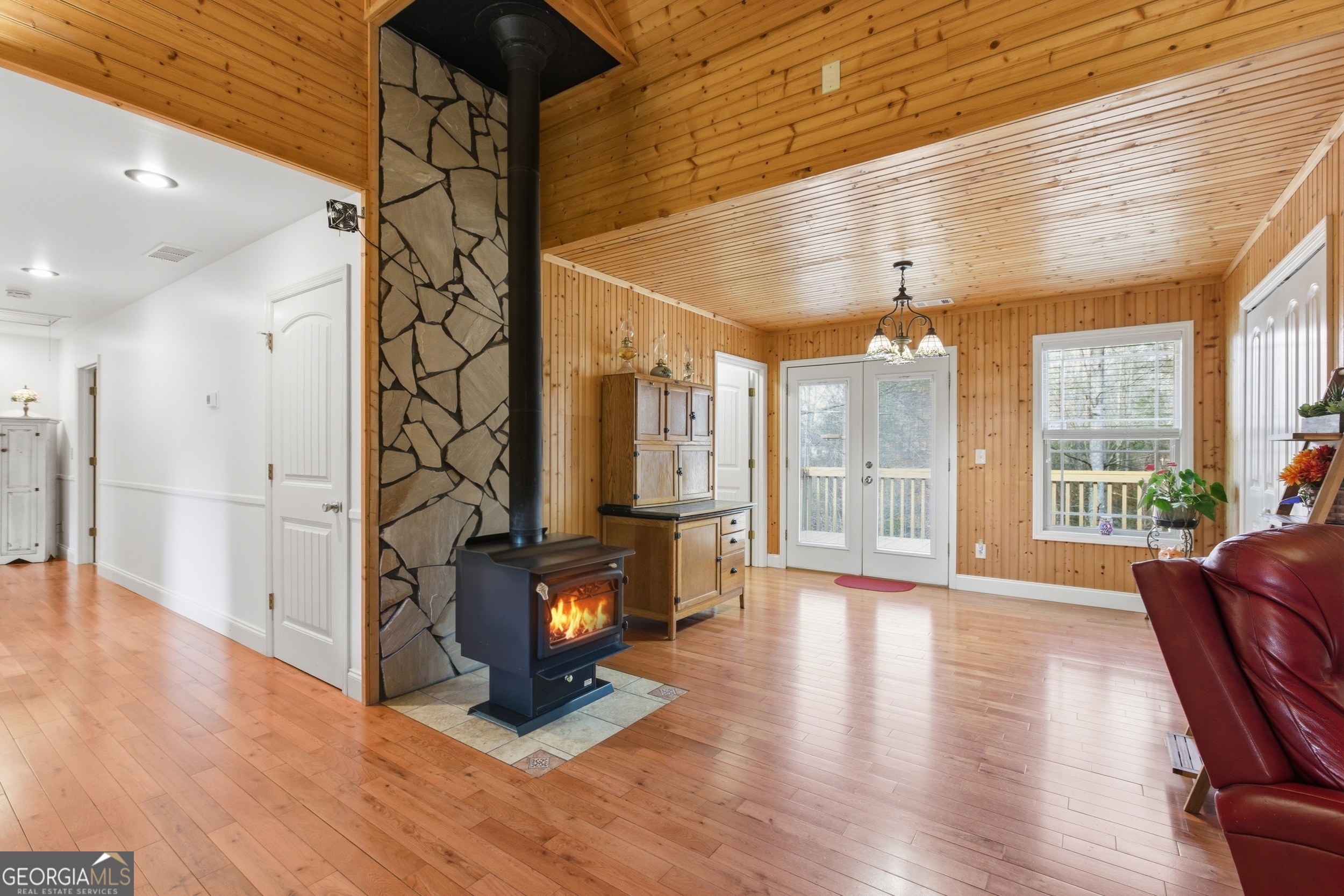498 Deer Track Road Cornelia GA 30531