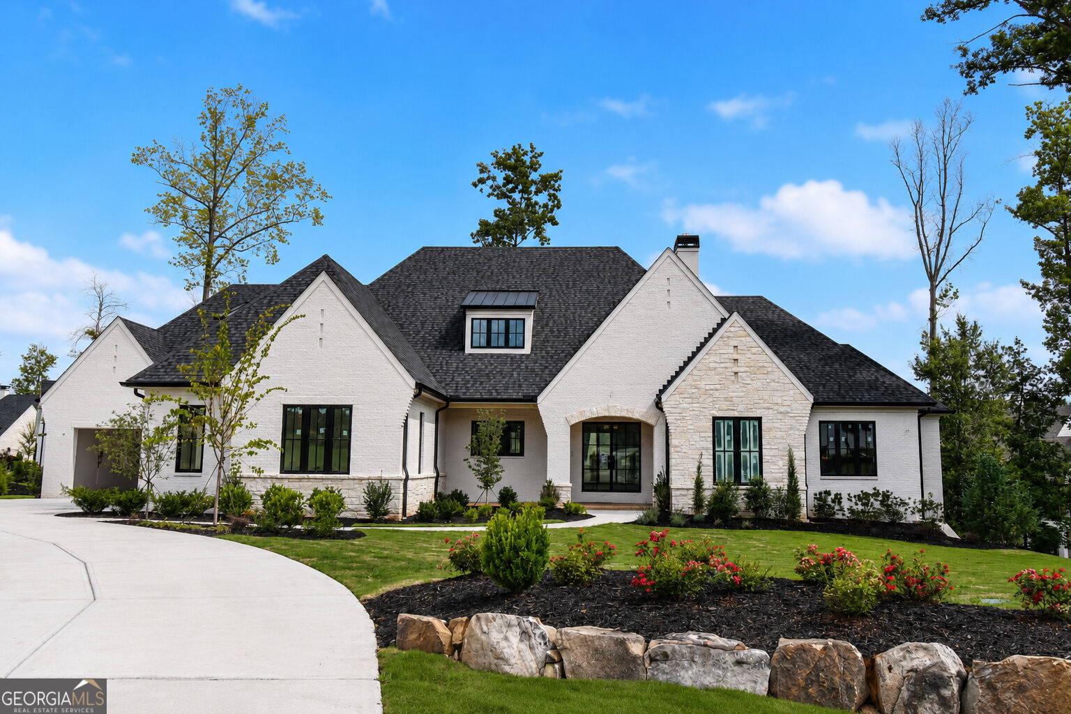 5071 Kings Close Alpharetta GA 30004